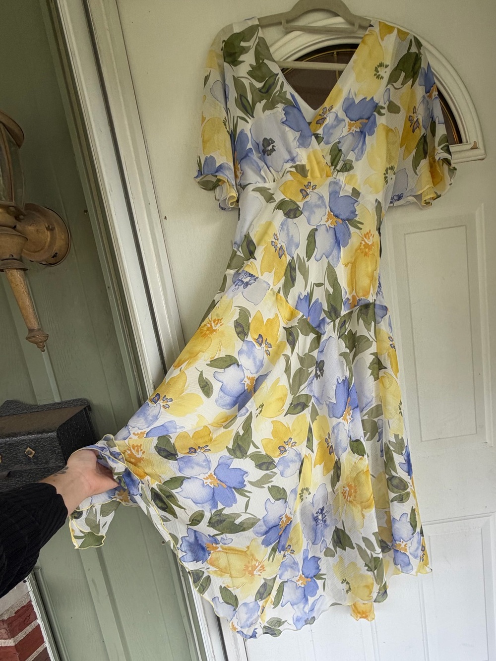Rabbit Rabbit Rabbit Floral Chiffon Asymmetrical wrap Midi Dress Size 12